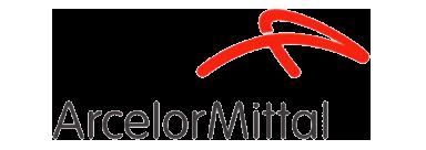 2005年引入安赛乐米塔尔集团战略相助，，，，，，，，打造中外合资企业规范   2005年，，，，，，，，引入钢铁巨头安赛乐米塔尔战略相助，，，，，，，，成为华菱钢铁第二大股东，，，，，，，，华菱钢铁成为中外合资公司，，，，，，，，开启国际化历程。。。。。。。2008年，，，，，，，，合资建设华菱安赛乐米塔尔汽车板有限公司（VAMA)，，，，，，，，一连引进了天下最前沿的高端汽车板生产手艺。。。。。。。   2014年、2023年汽车板一期、二期项目相继建成投产，，，，，，，，VAMA已具酸轧线年产能200万吨，，，，，，，，镀锌线和连退线年产能160万吨，，，，，，，，专利产品热成形Usibor?和镀铝产品Alusi?均稳居海内市场第一，，，，，，，，品牌享誉全球，，，，，，，，引领中国汽车行业轻量化生长偏向。。。。。。。